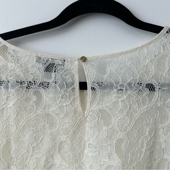 Eddie Bauer Cream Lace Sleeveless Blouse - Picture 9 of 9